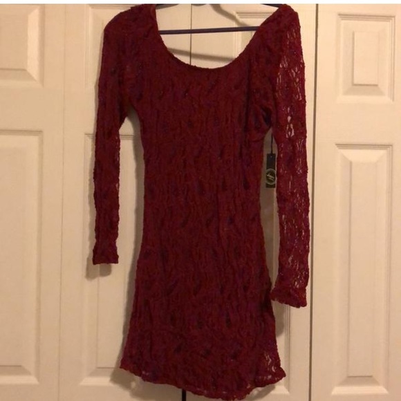 Dress - Picture 2 of 6